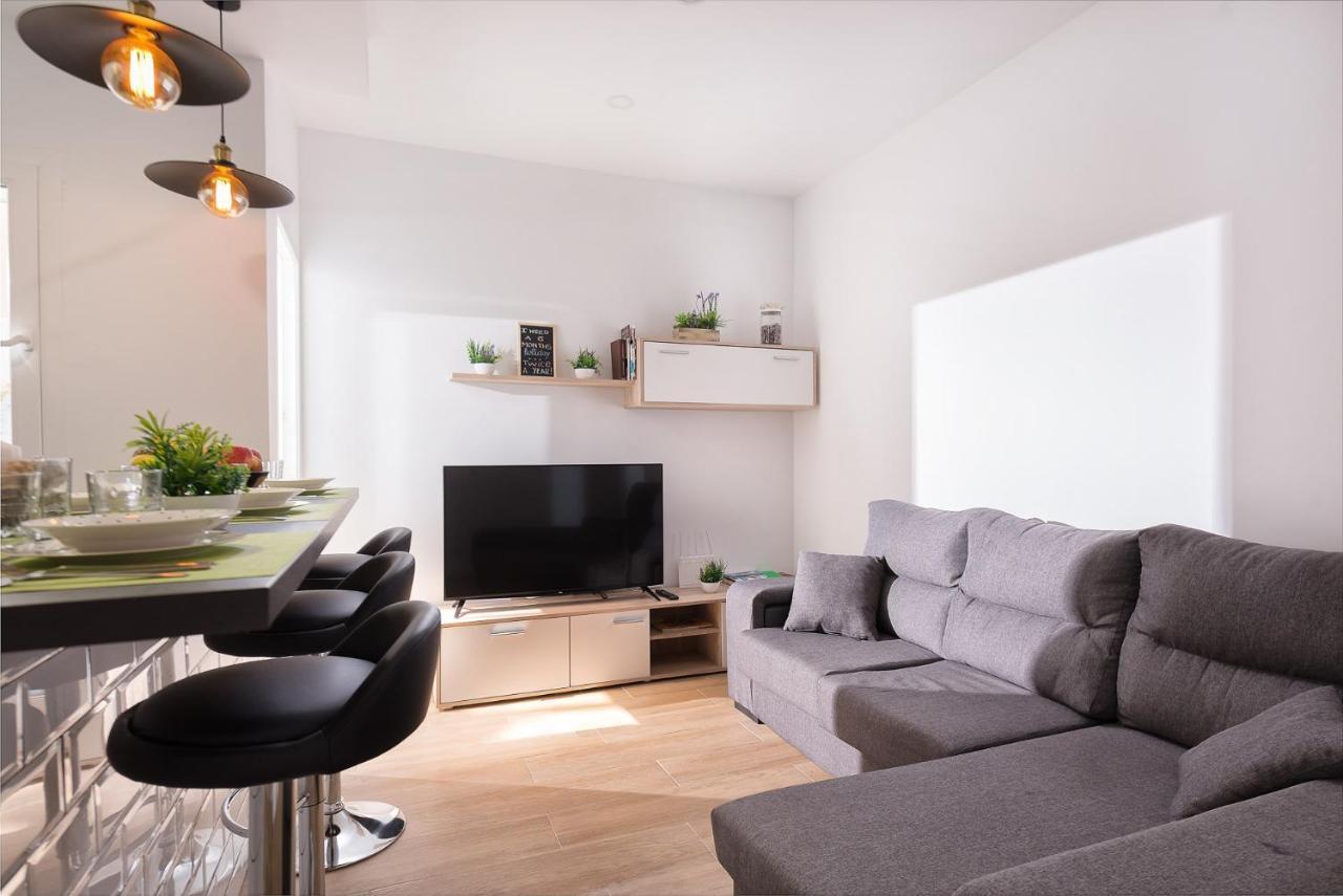 Cozy 3 Bed Apartment In The Heart Of アリカンテ エクステリア 写真