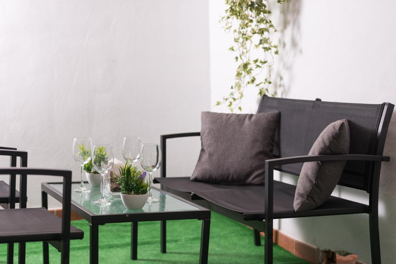 Cozy 3 Bed Apartment In The Heart Of アリカンテ エクステリア 写真